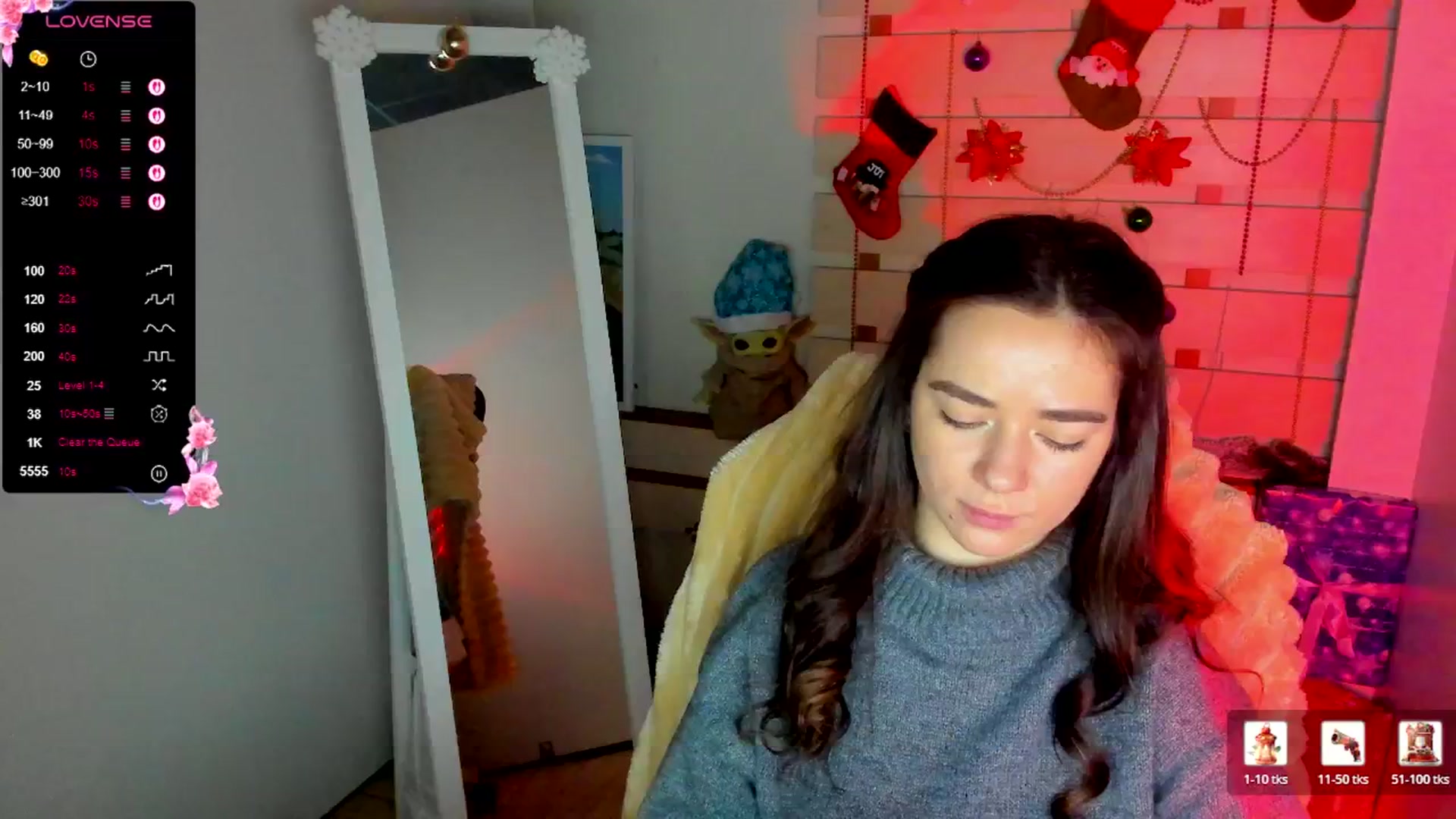 Gallery image thumbnail from KiraLove's myfreecams stream on, 01/03/2026, 12:41 image 1 of 20