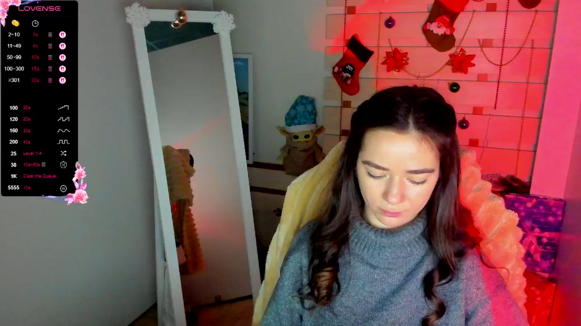 Gallery image thumbnail from KiraLove's myfreecams stream on, 01/03/2026, 12:41 image 2 of 20