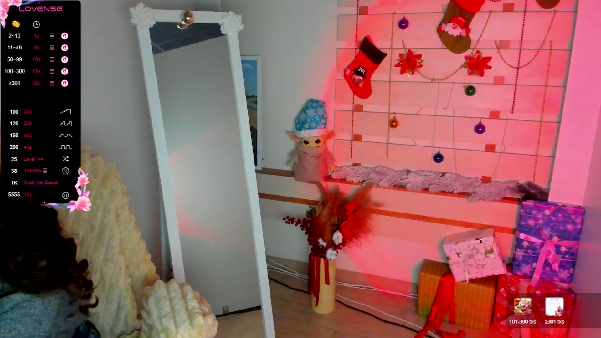 Gallery image thumbnail from KiraLove's myfreecams stream on, 01/03/2026, 12:41 image 4 of 20