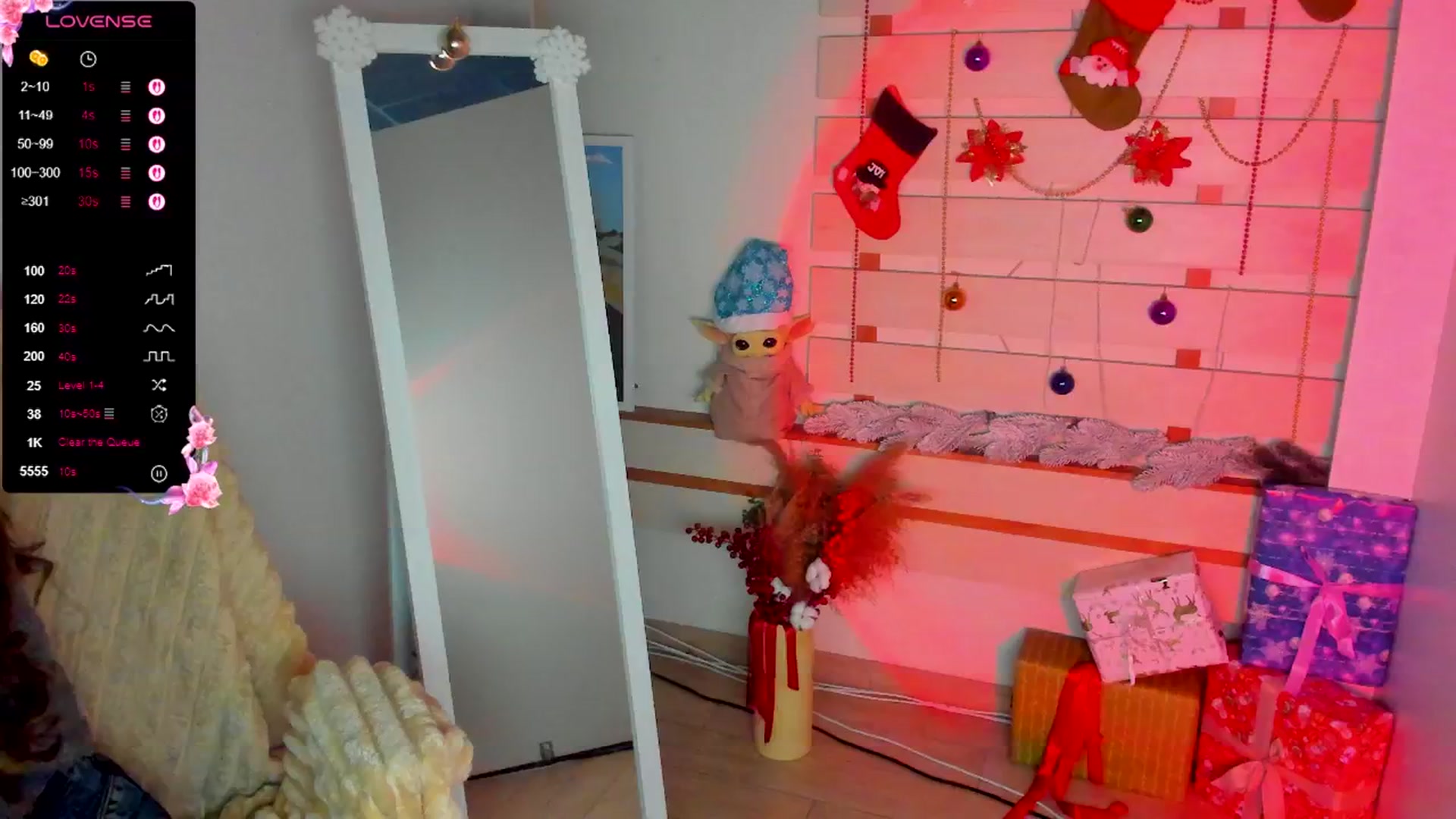 Gallery image thumbnail from KiraLove's myfreecams stream on, 01/03/2026, 12:41 image 5 of 20