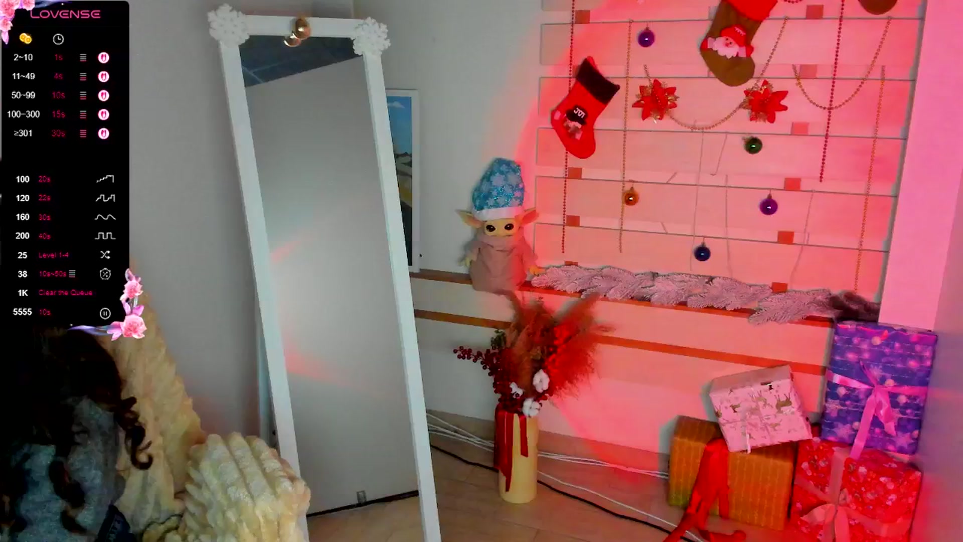 Gallery image thumbnail from KiraLove's myfreecams stream on, 01/03/2026, 12:41 image 6 of 20