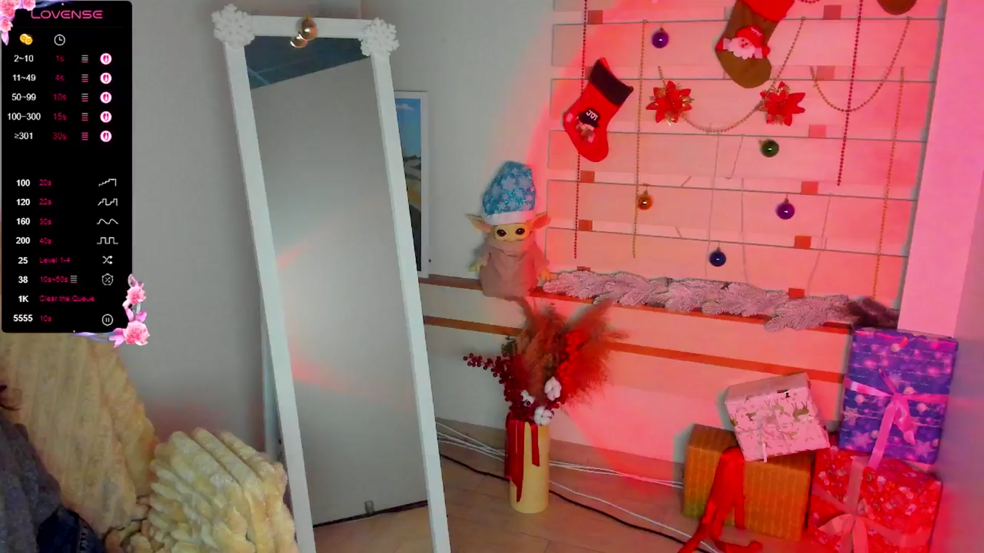 Gallery image thumbnail from KiraLove's myfreecams stream on, 01/03/2026, 12:41 image 10 of 20