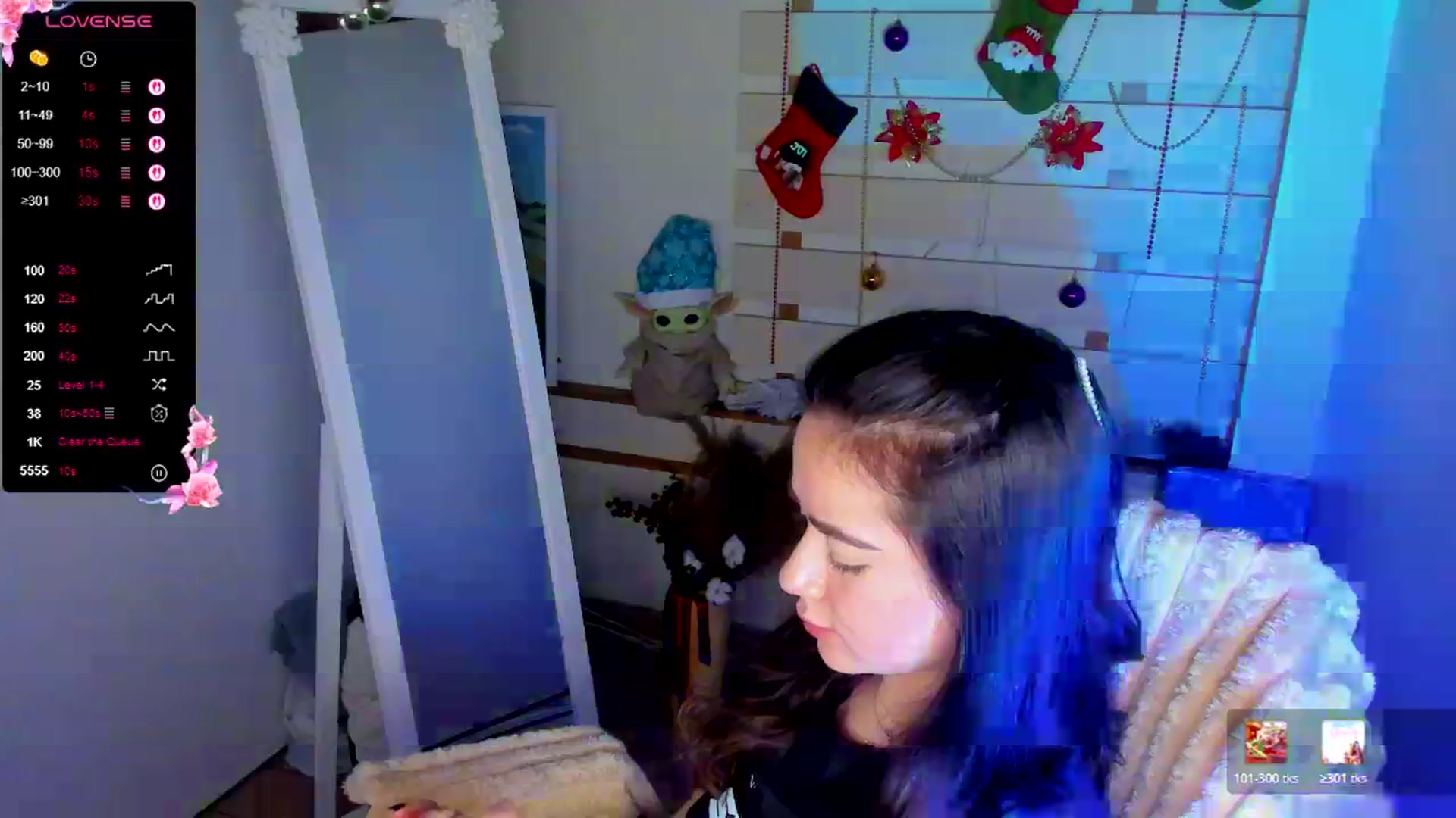 Gallery image thumbnail from KiraLove's myfreecams stream on, 01/05/2026, 10:16 image 16 of 20
