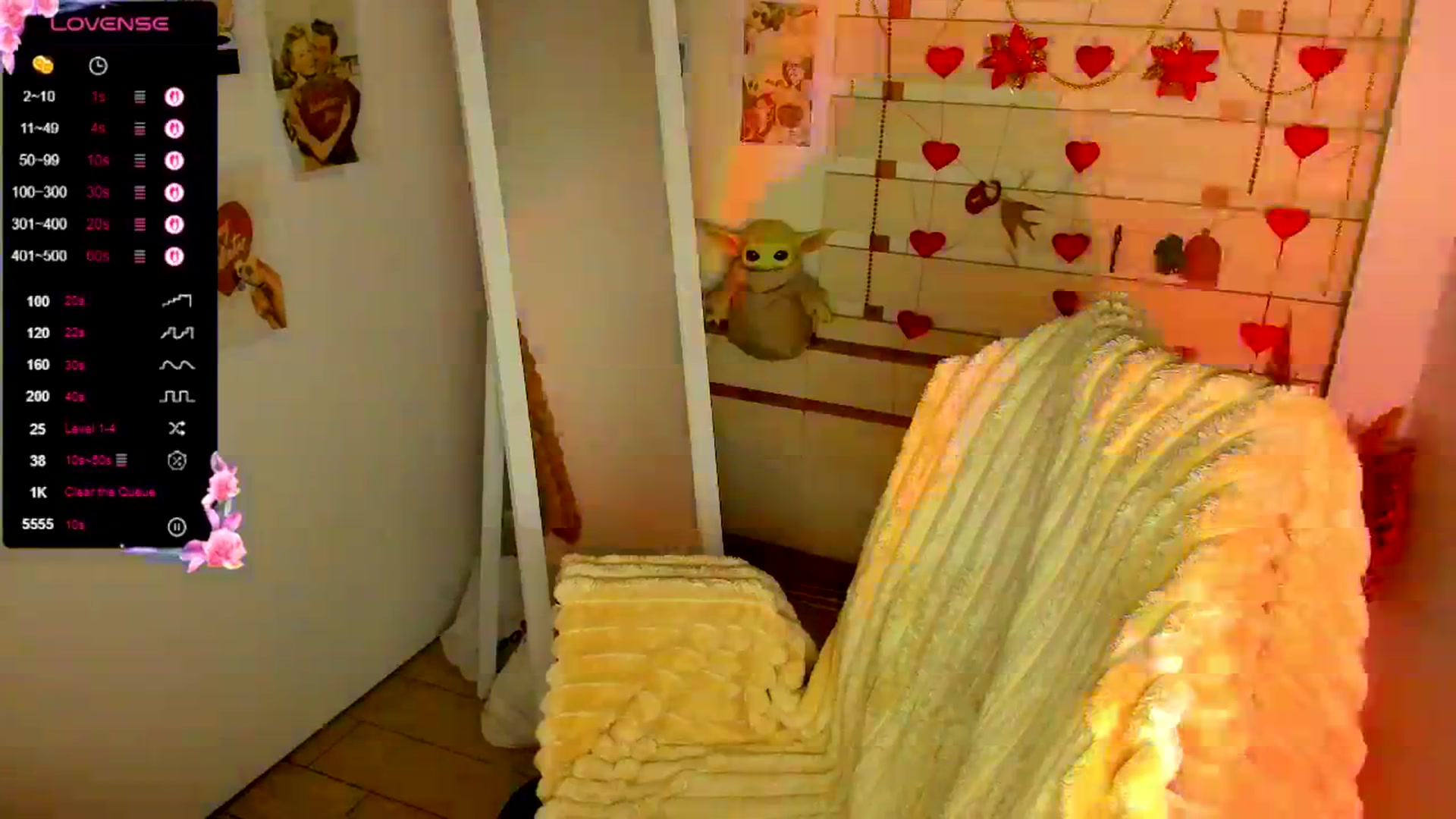 Gallery image thumbnail from KiraLove's myfreecams stream on, 02/18/2026, 10:42 image 17 of 20