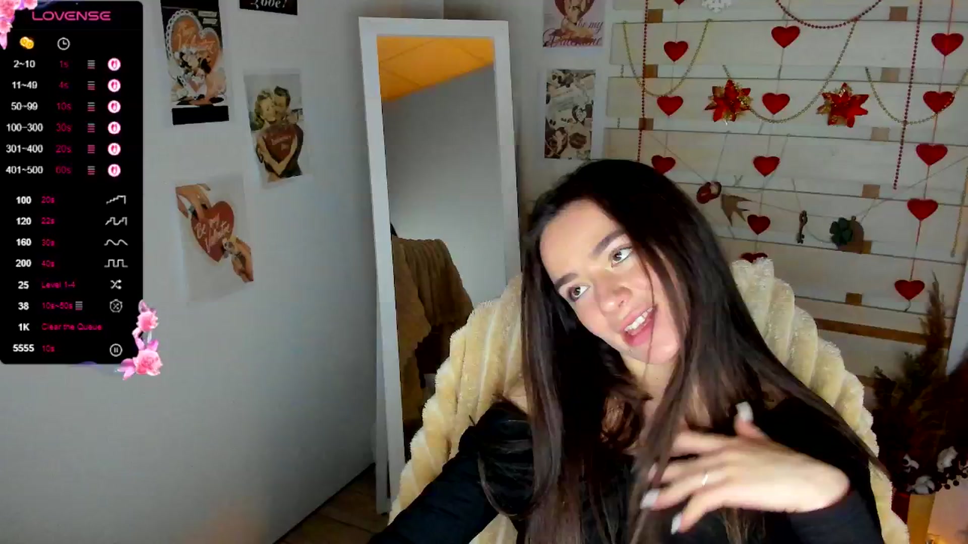 Gallery image thumbnail from KiraLove's myfreecams stream on, 03/02/2026, 12:53 image 18 of 20