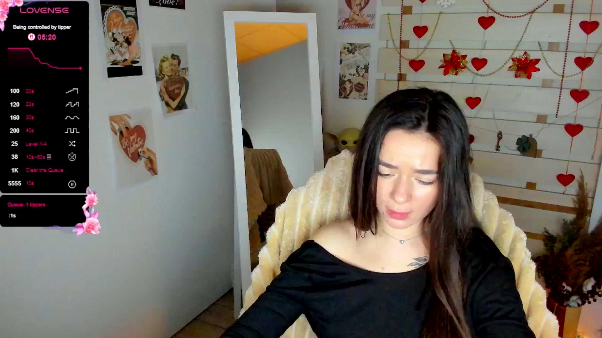 Gallery image thumbnail from KiraLove's myfreecams stream on, 03/02/2026, 12:53 image 6 of 20