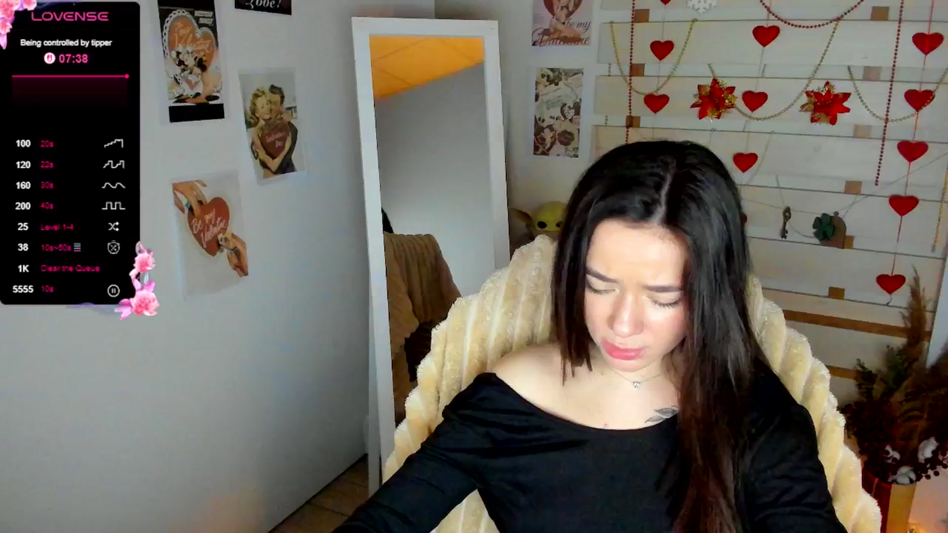 Gallery image thumbnail from KiraLove's myfreecams stream on, 03/02/2026, 12:53 image 4 of 20