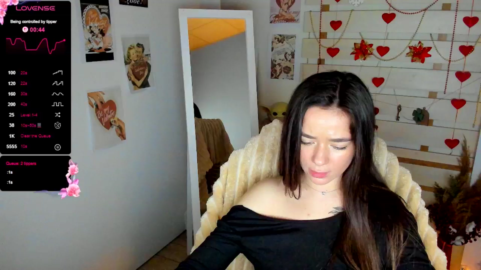 Gallery image thumbnail from KiraLove's myfreecams stream on, 03/02/2026, 12:53 image 10 of 20