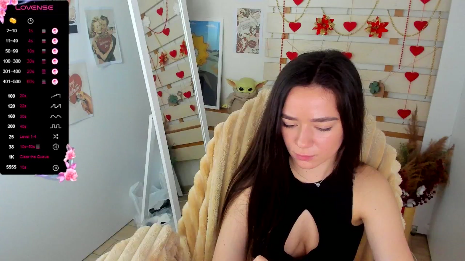 Gallery image thumbnail from KiraLove's myfreecams stream on, 03/07/2026, 11:12 image 11 of 20