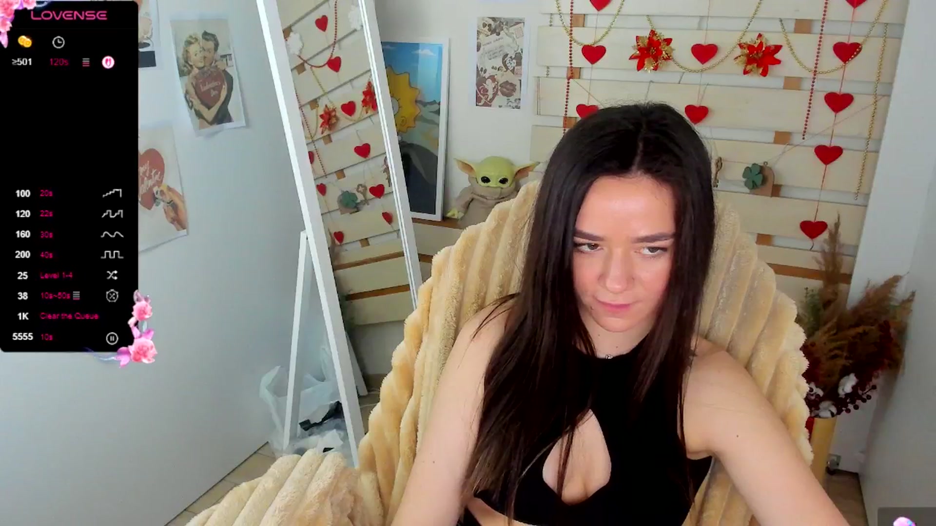 Gallery image thumbnail from KiraLove's myfreecams stream on, 03/07/2026, 11:12 image 2 of 20