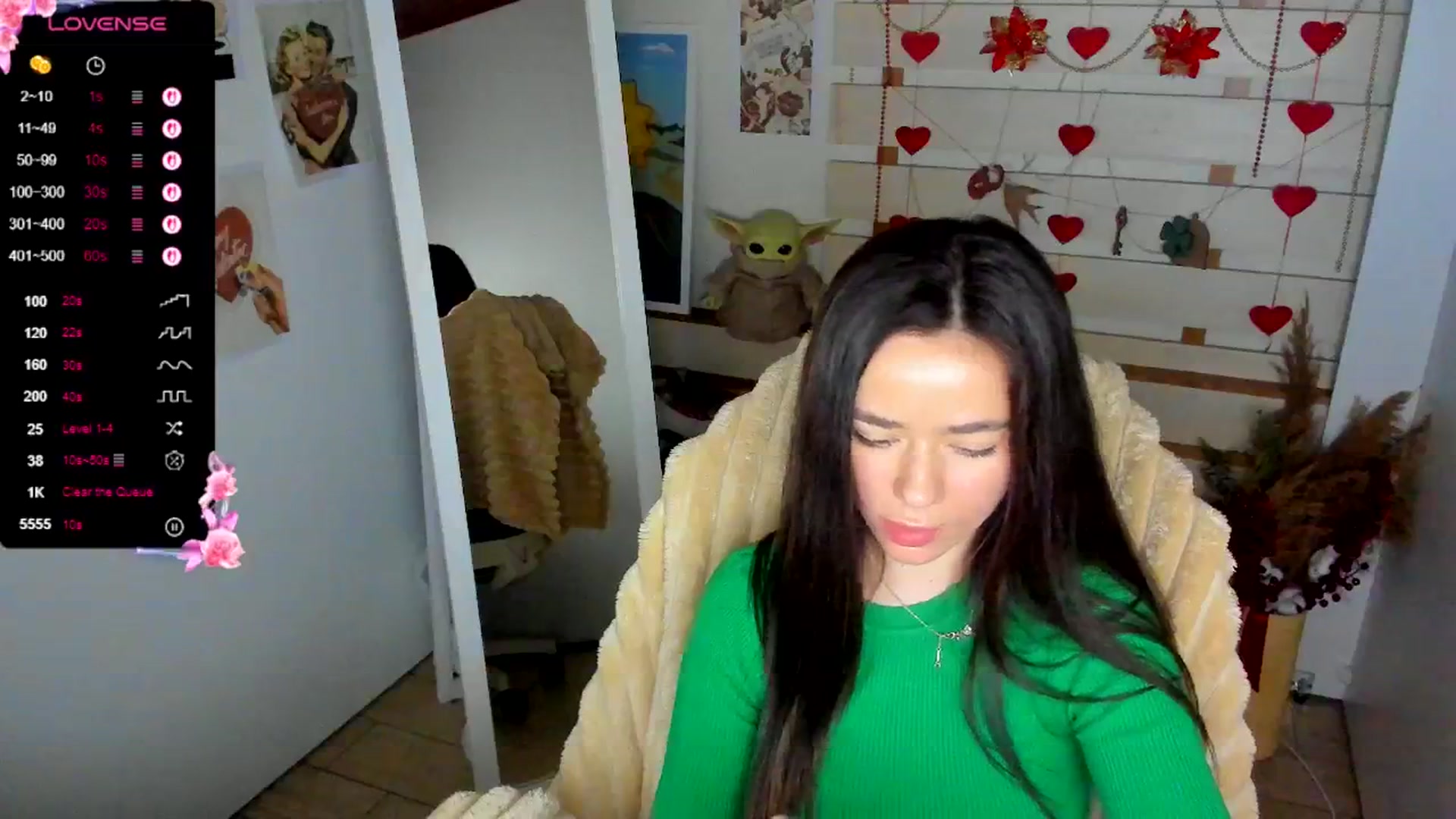 Gallery image thumbnail from KiraLove's myfreecams stream on, 03/09/2026, 11:53 image 17 of 20