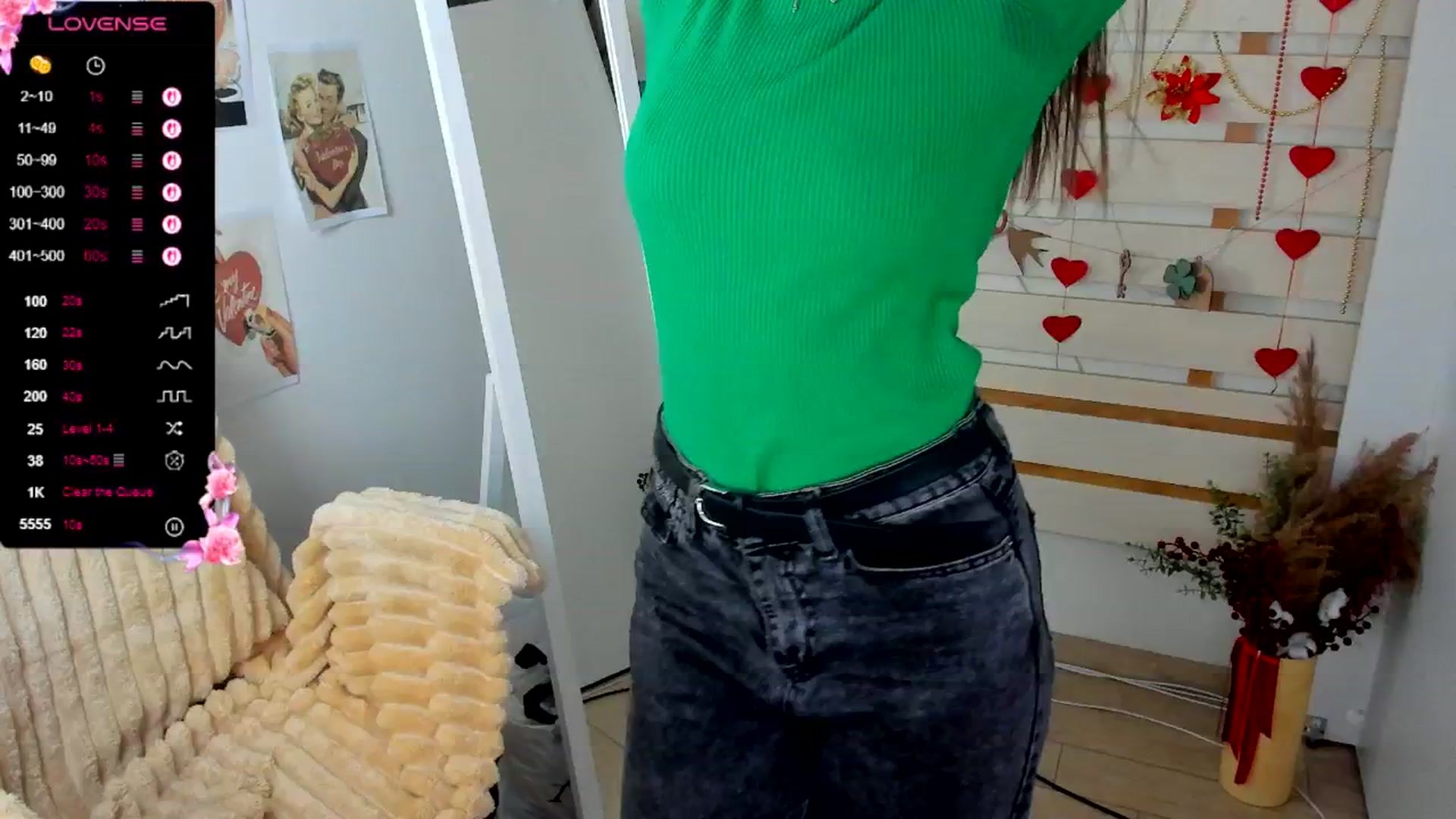 Gallery image thumbnail from KiraLove's myfreecams stream on, 03/09/2026, 12:34 image 6 of 20