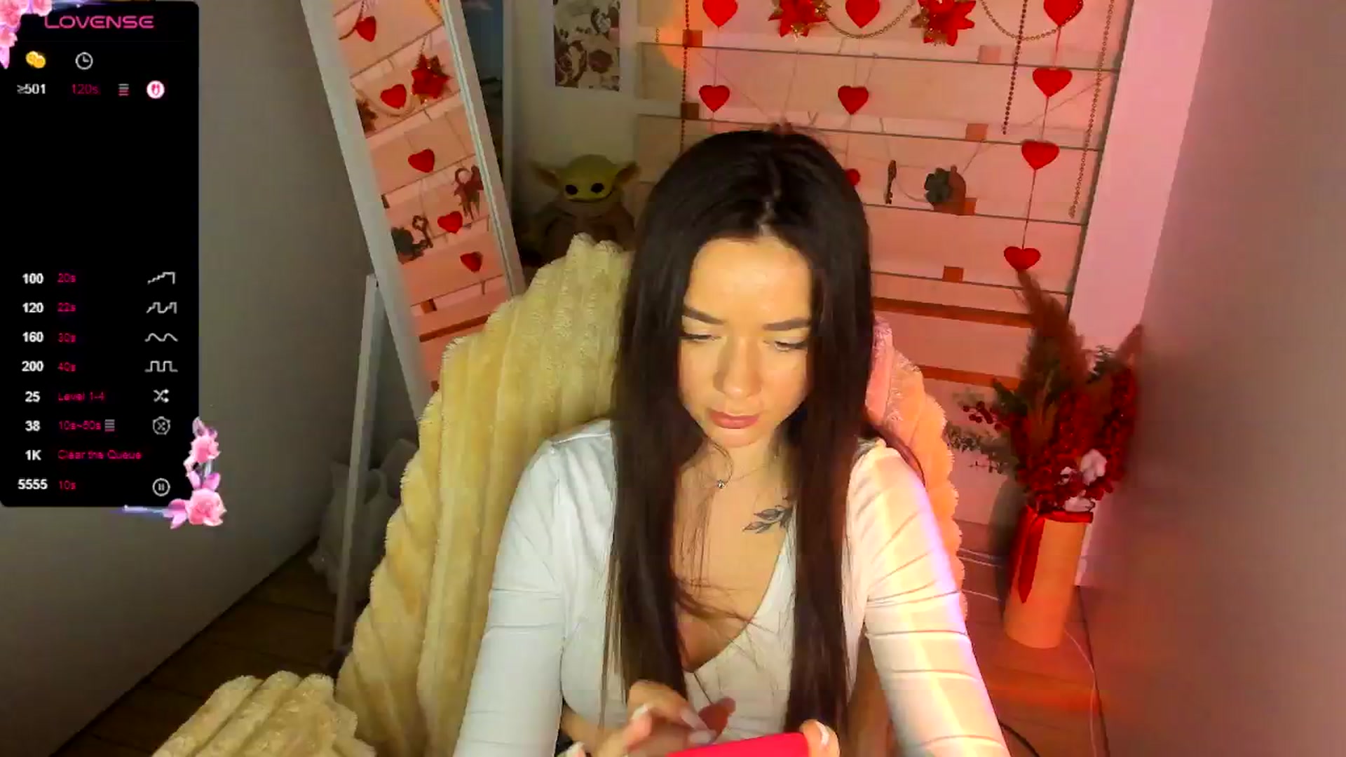 Gallery image thumbnail from KiraLove's myfreecams stream on, 03/18/2026, 12:05 image 5 of 20