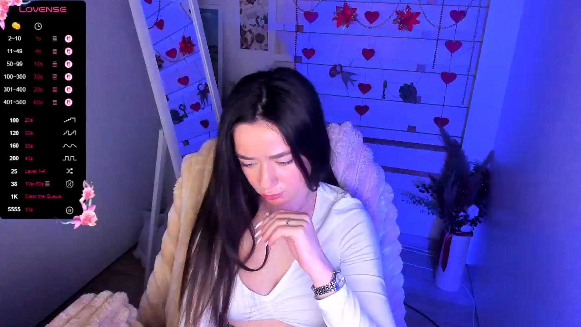 Gallery image thumbnail from KiraLove's myfreecams stream on, 03/18/2026, 12:05 image 19 of 20