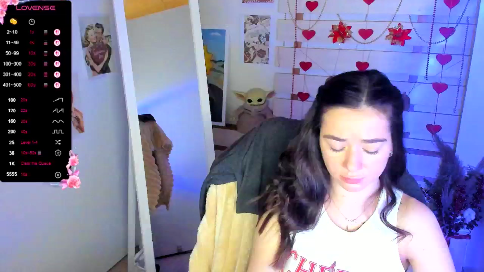 Gallery image thumbnail from KiraLove's myfreecams stream on, 03/21/2026, 12:45 image 17 of 20