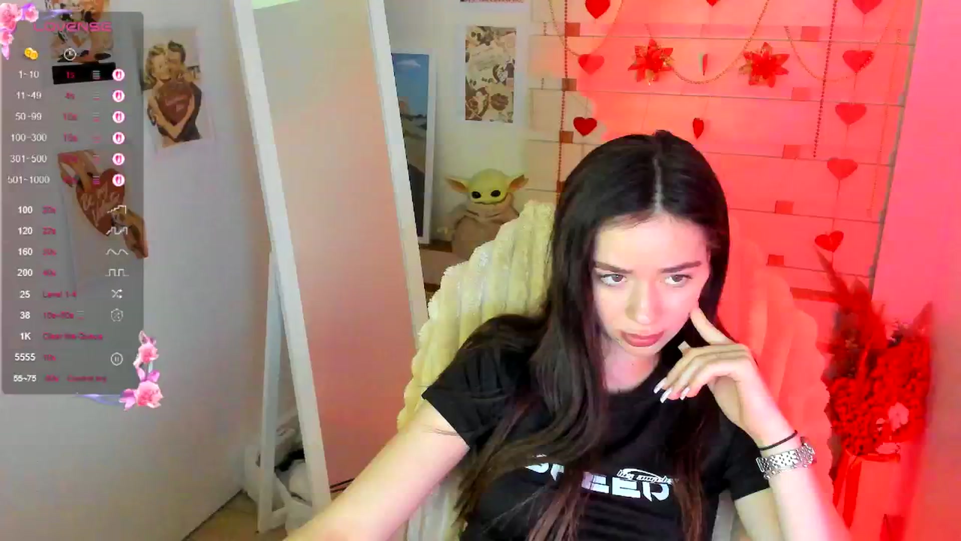 Gallery image thumbnail from KiraLove's myfreecams stream on, 04/02/2026, 11:57 image 17 of 20
