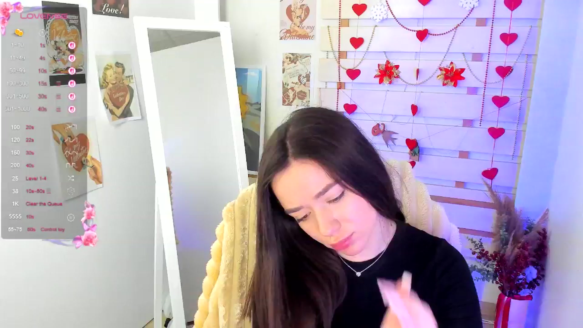 Gallery image thumbnail from KiraLove's myfreecams stream on, 04/05/2026, 11:02 image 17 of 20