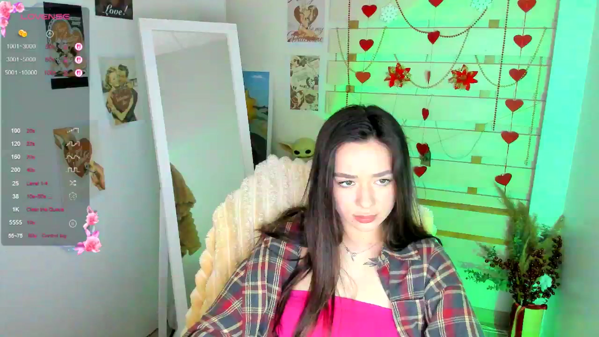 Gallery image thumbnail from KiraLove's myfreecams stream on, 04/06/2026, 08:47 image 13 of 20