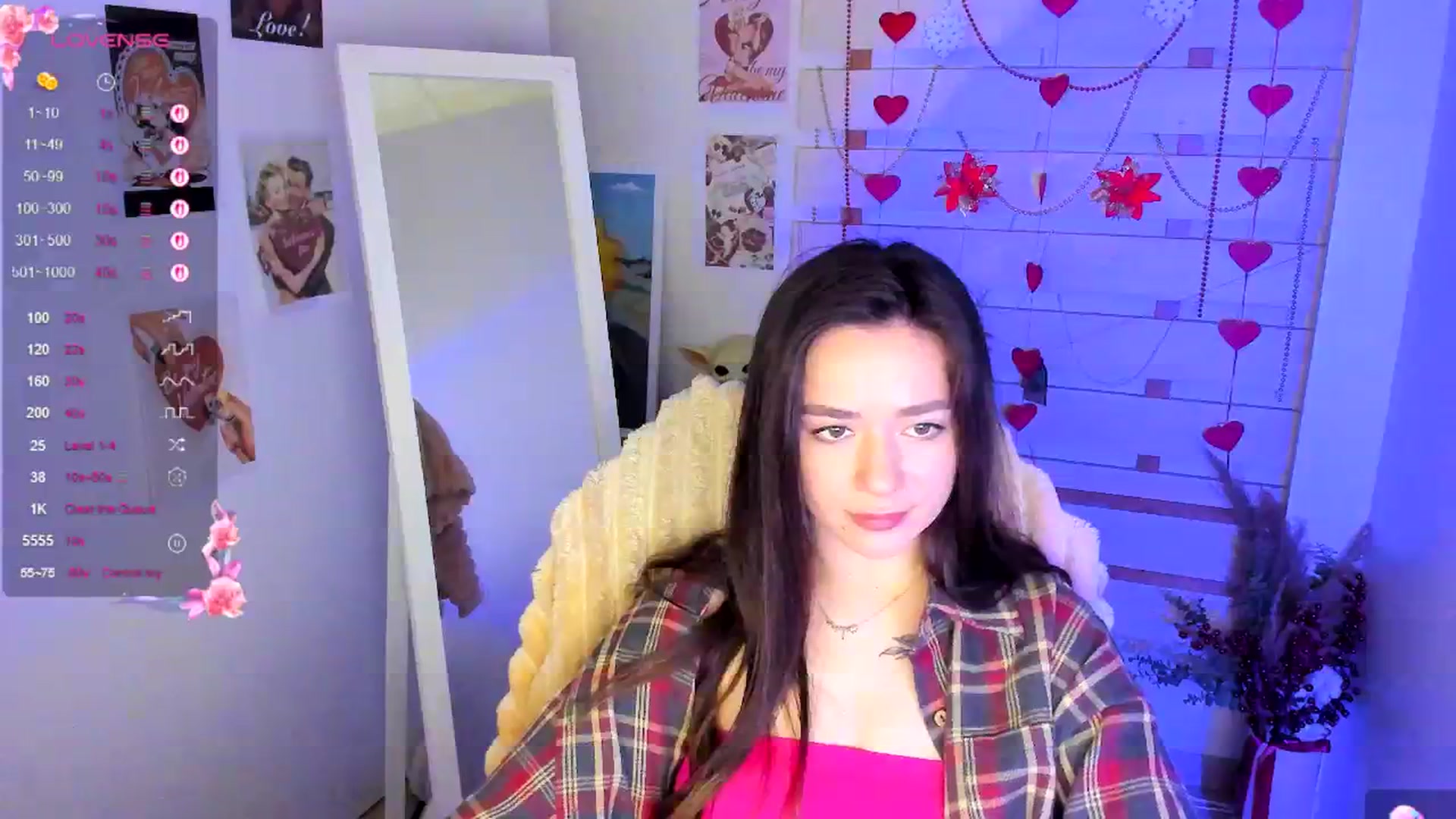 Gallery image thumbnail from KiraLove's myfreecams stream on, 04/06/2026, 08:47 image 11 of 20