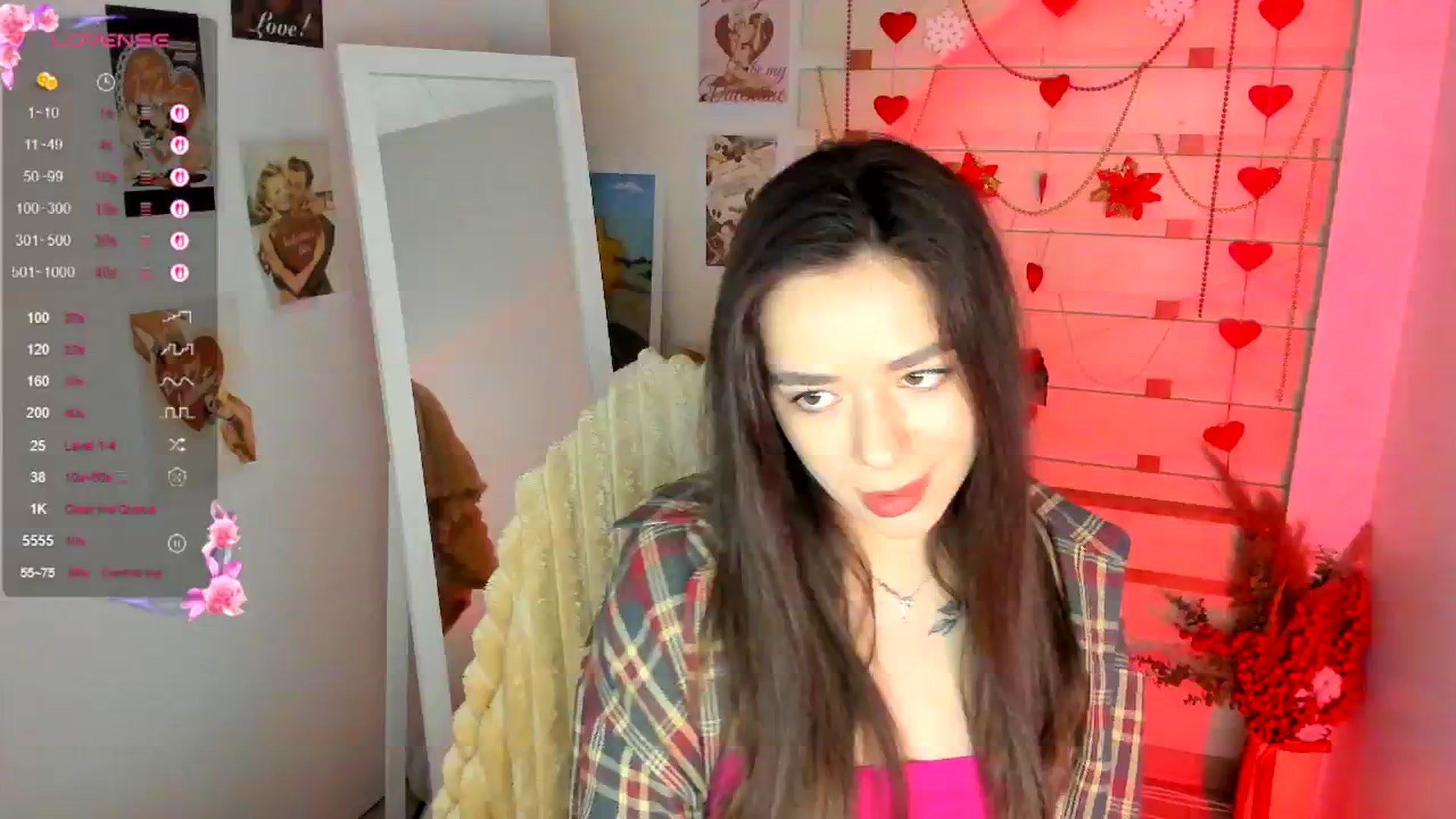 Gallery image thumbnail from KiraLove's myfreecams stream on, 04/06/2026, 08:47 image 5 of 20