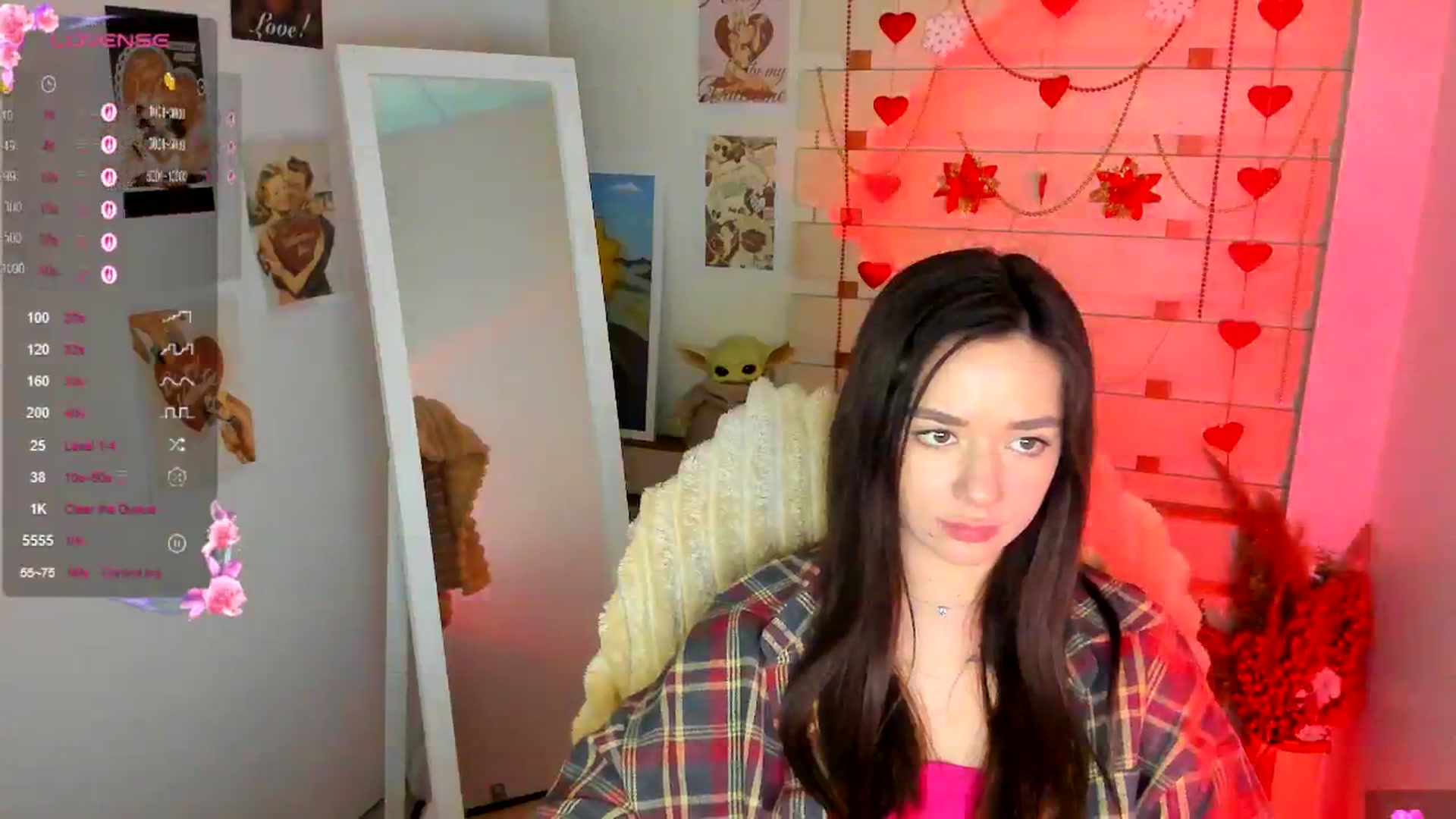 Gallery image thumbnail from KiraLove's myfreecams stream on, 04/06/2026, 11:41 image 16 of 20