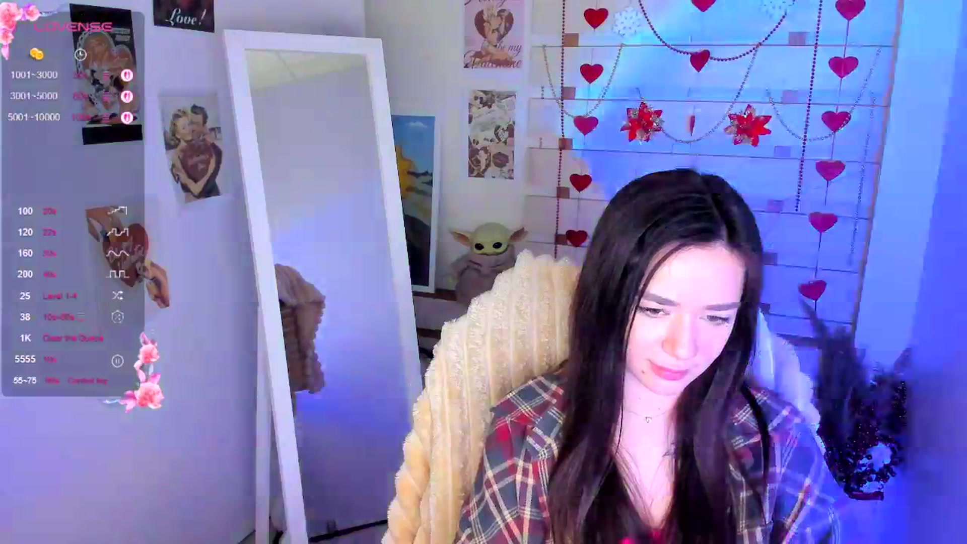 Gallery image thumbnail from KiraLove's myfreecams stream on, 04/06/2026, 11:41 image 15 of 20