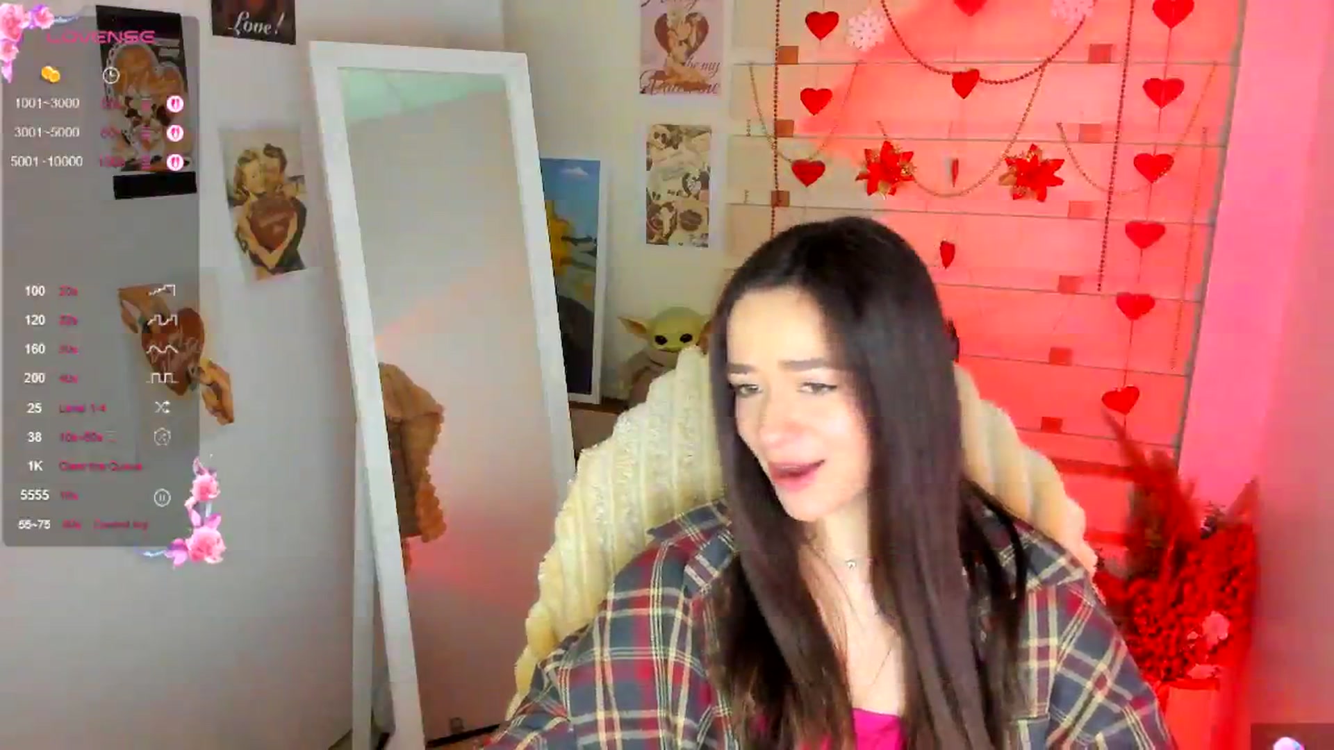 Gallery image thumbnail from KiraLove's myfreecams stream on, 04/06/2026, 11:41 image 5 of 20