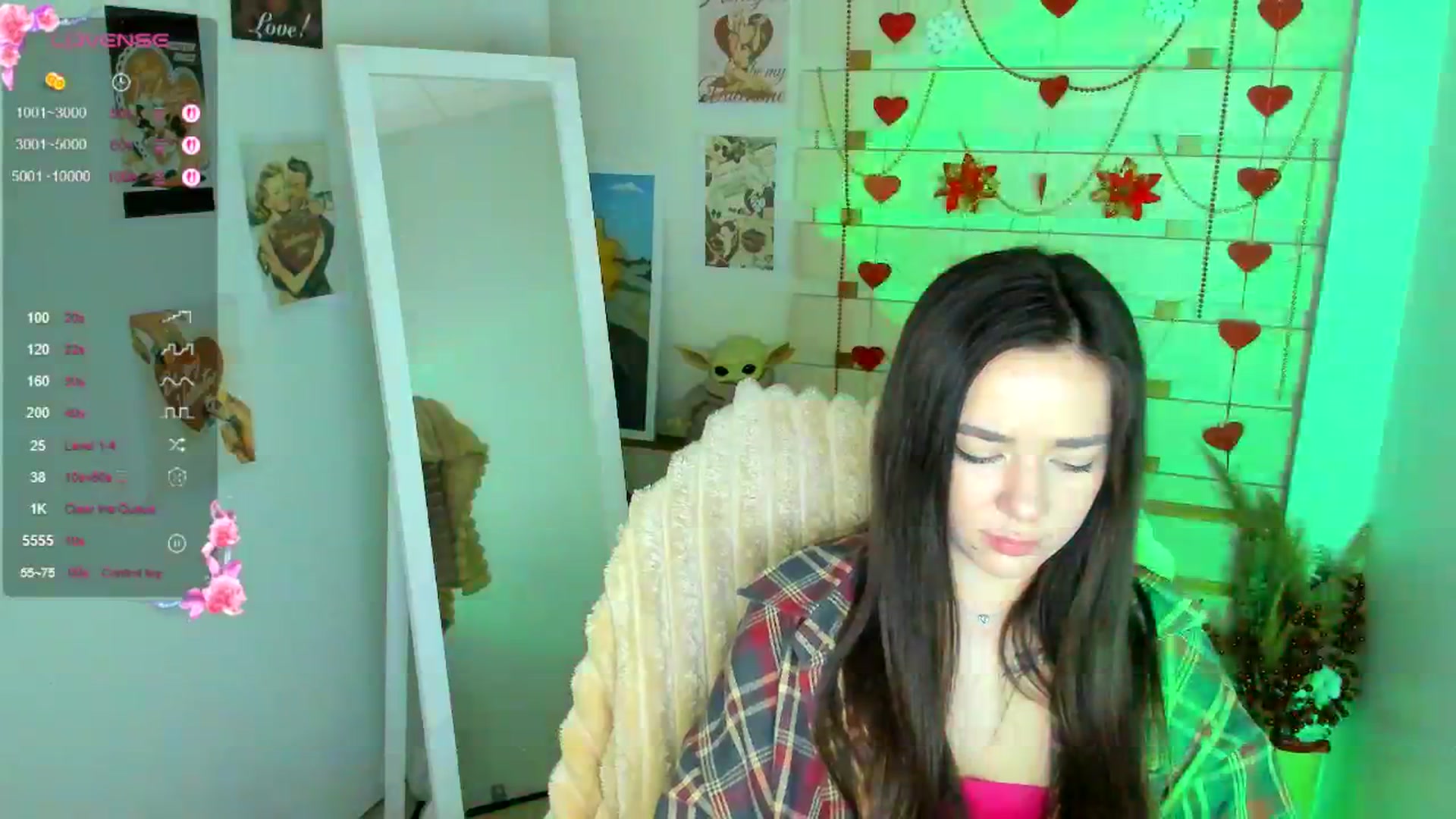 Gallery image thumbnail from KiraLove's myfreecams stream on, 04/06/2026, 11:41 image 9 of 20