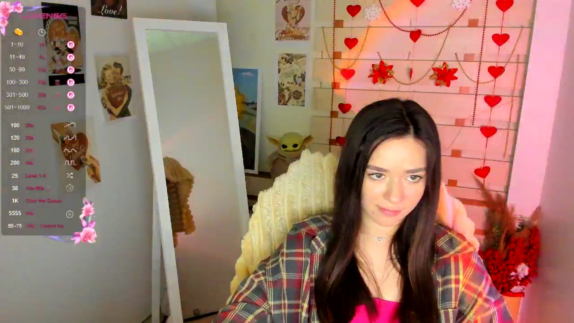 Gallery image thumbnail from KiraLove's myfreecams stream on, 04/06/2026, 11:41 image 14 of 20