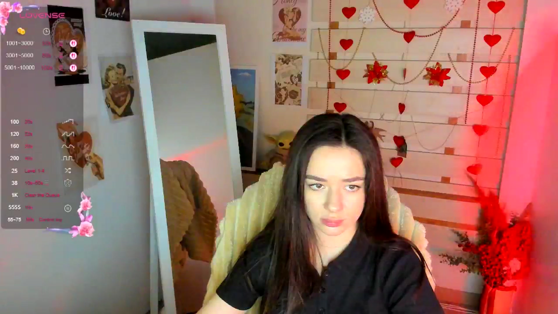 Gallery image thumbnail from KiraLove's myfreecams stream on, 04/07/2026, 10:10 image 4 of 20