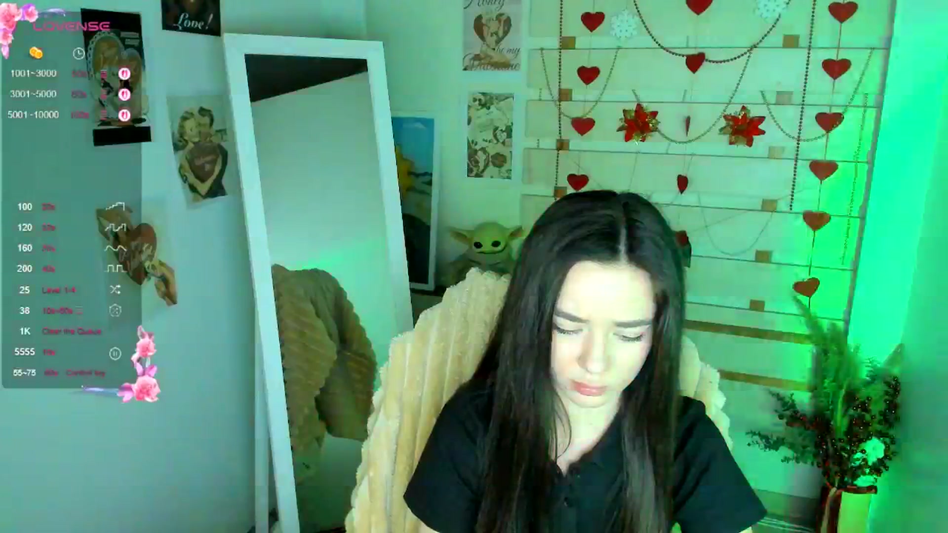 Gallery image thumbnail from KiraLove's myfreecams stream on, 04/07/2026, 10:10 image 18 of 20