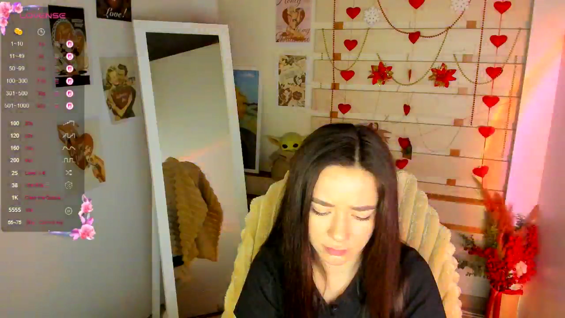 Gallery image thumbnail from KiraLove's myfreecams stream on, 04/07/2026, 10:10 image 20 of 20