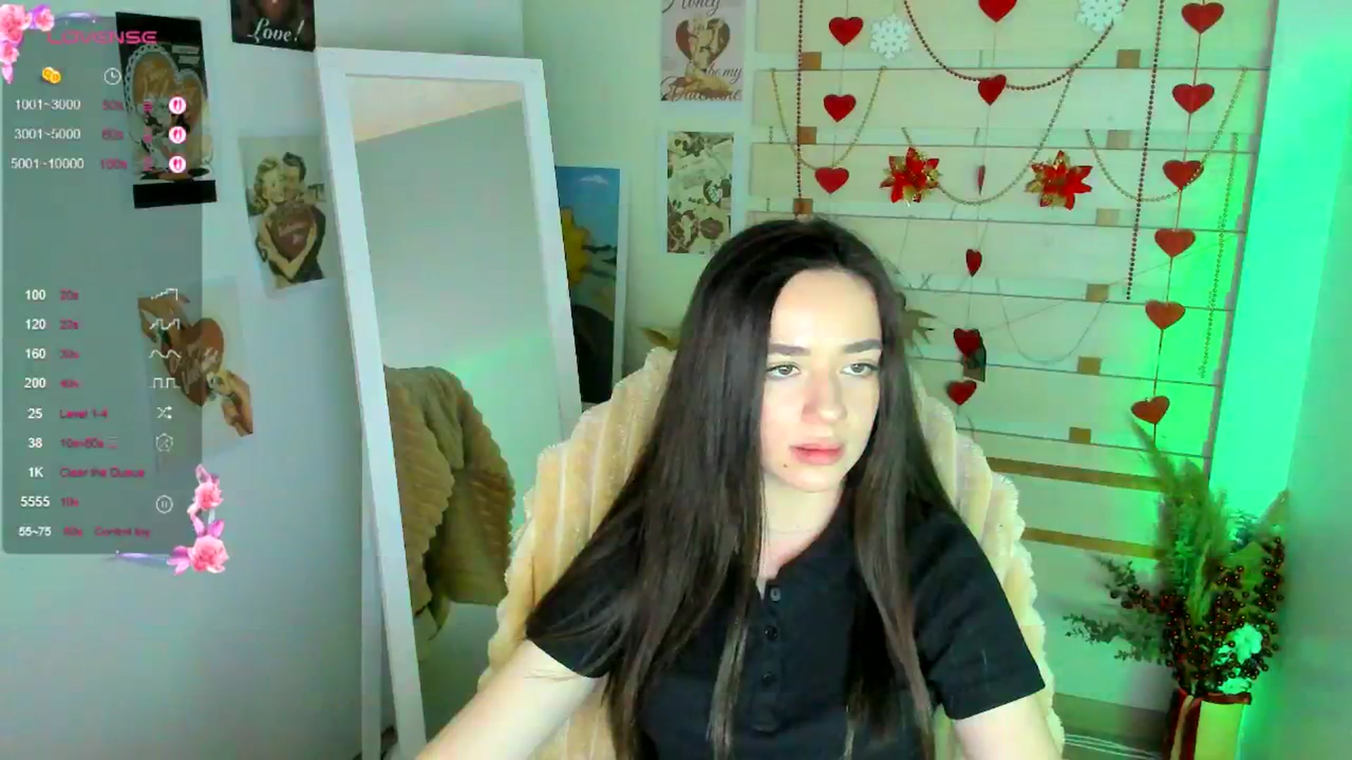 Gallery image thumbnail from KiraLove's myfreecams stream on, 04/07/2026, 11:48 image 17 of 20