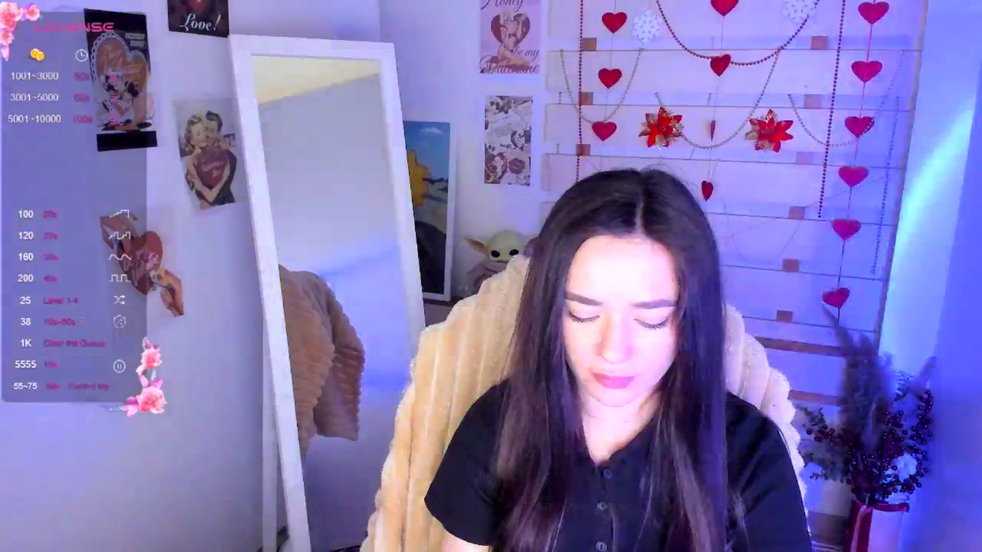 Gallery image thumbnail from KiraLove's myfreecams stream on, 04/07/2026, 11:48 image 6 of 20