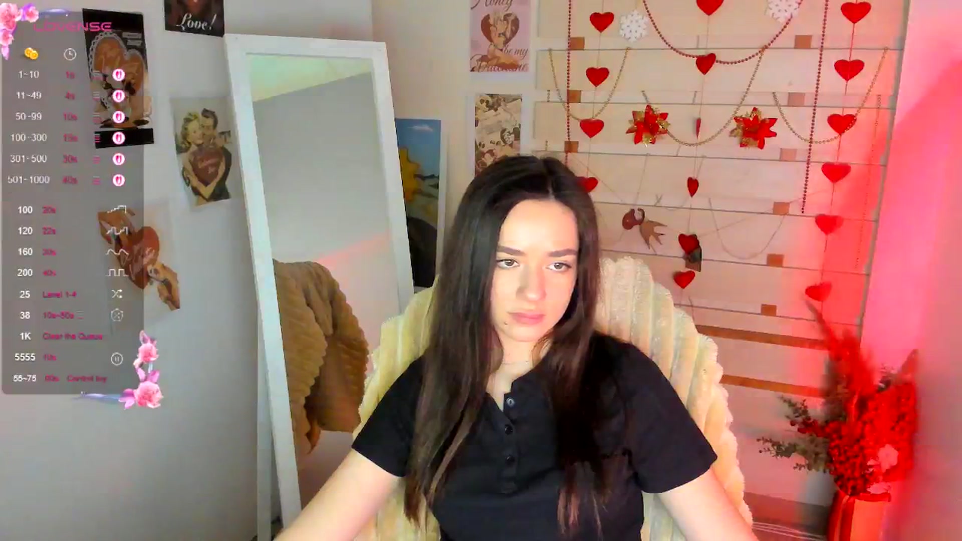 Gallery image thumbnail from KiraLove's myfreecams stream on, 04/07/2026, 11:48 image 15 of 20