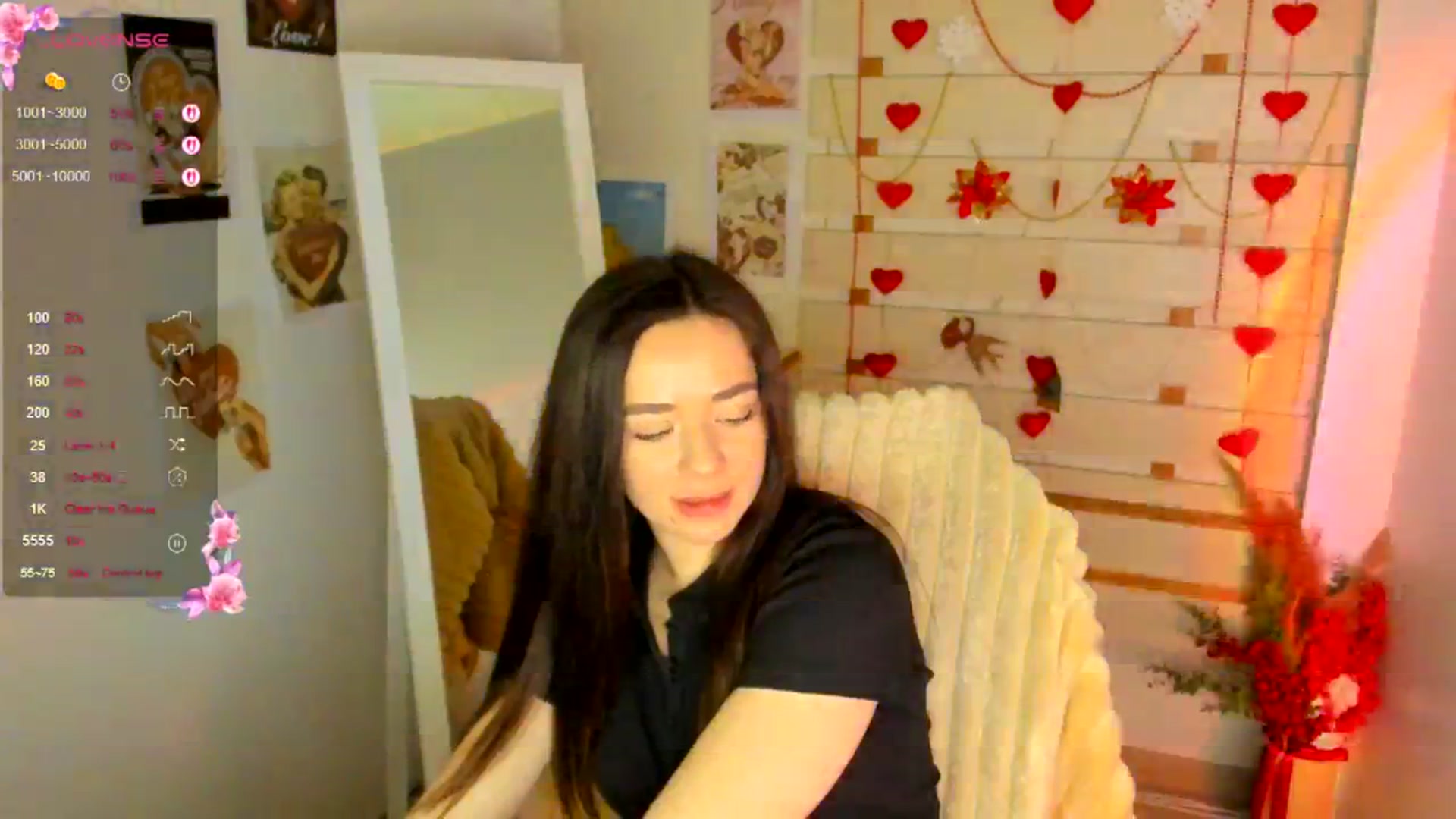 Gallery image thumbnail from KiraLove's myfreecams stream on, 04/07/2026, 11:48 image 16 of 20