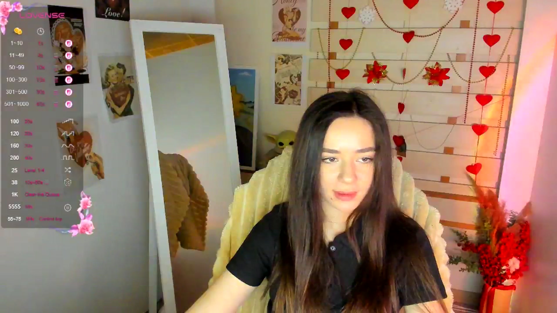 Gallery image thumbnail from KiraLove's myfreecams stream on, 04/07/2026, 11:48 image 2 of 20