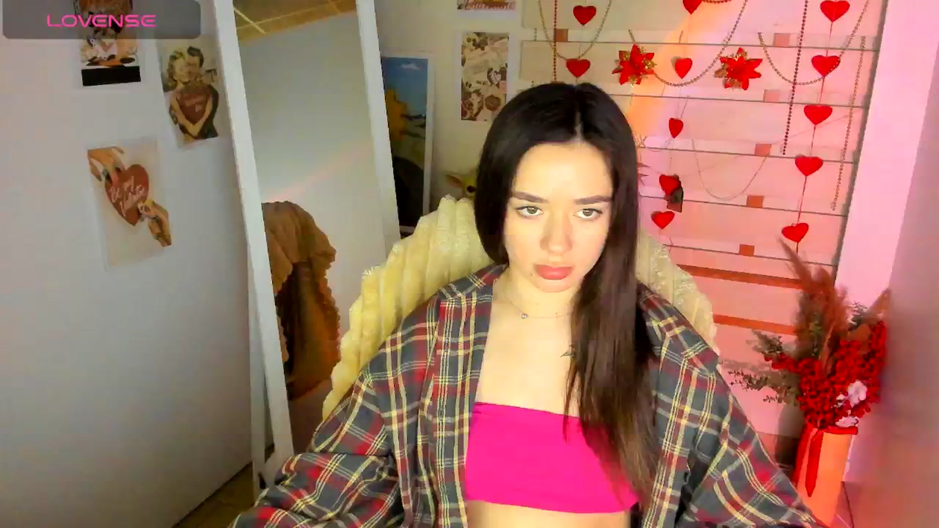 Gallery image thumbnail from KiraLove's myfreecams stream on, 04/08/2026, 11:33 image 7 of 20
