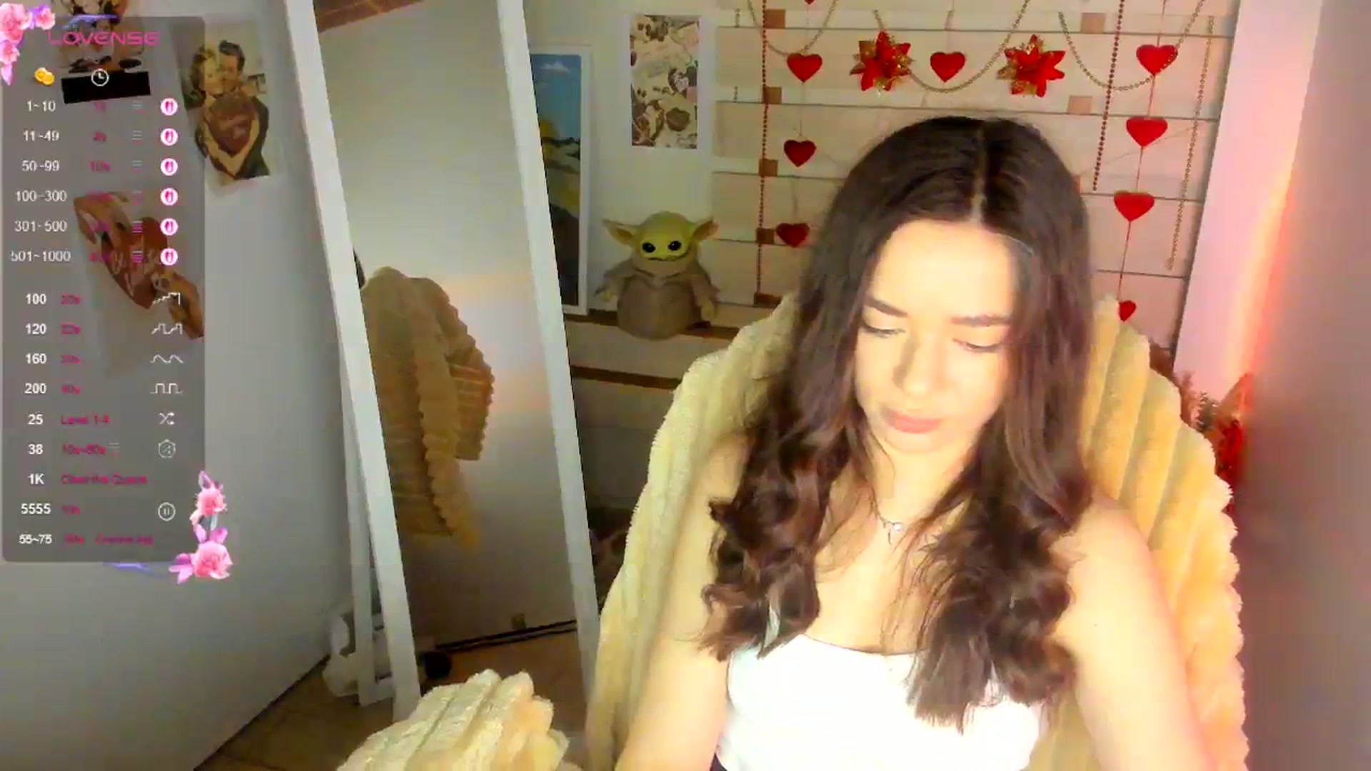 Gallery image thumbnail from KiraLove's myfreecams stream on, 04/13/2026, 07:43 image 4 of 20