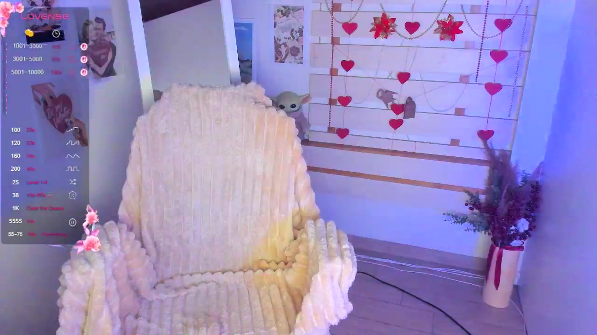 Gallery image thumbnail from KiraLove's myfreecams stream on, 04/13/2026, 09:23 image 8 of 20