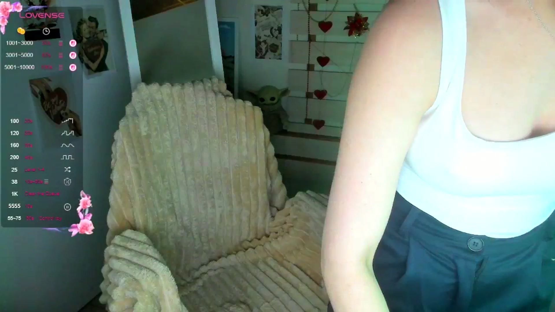 Gallery image thumbnail from KiraLove's myfreecams stream on, 04/13/2026, 09:23 image 2 of 20