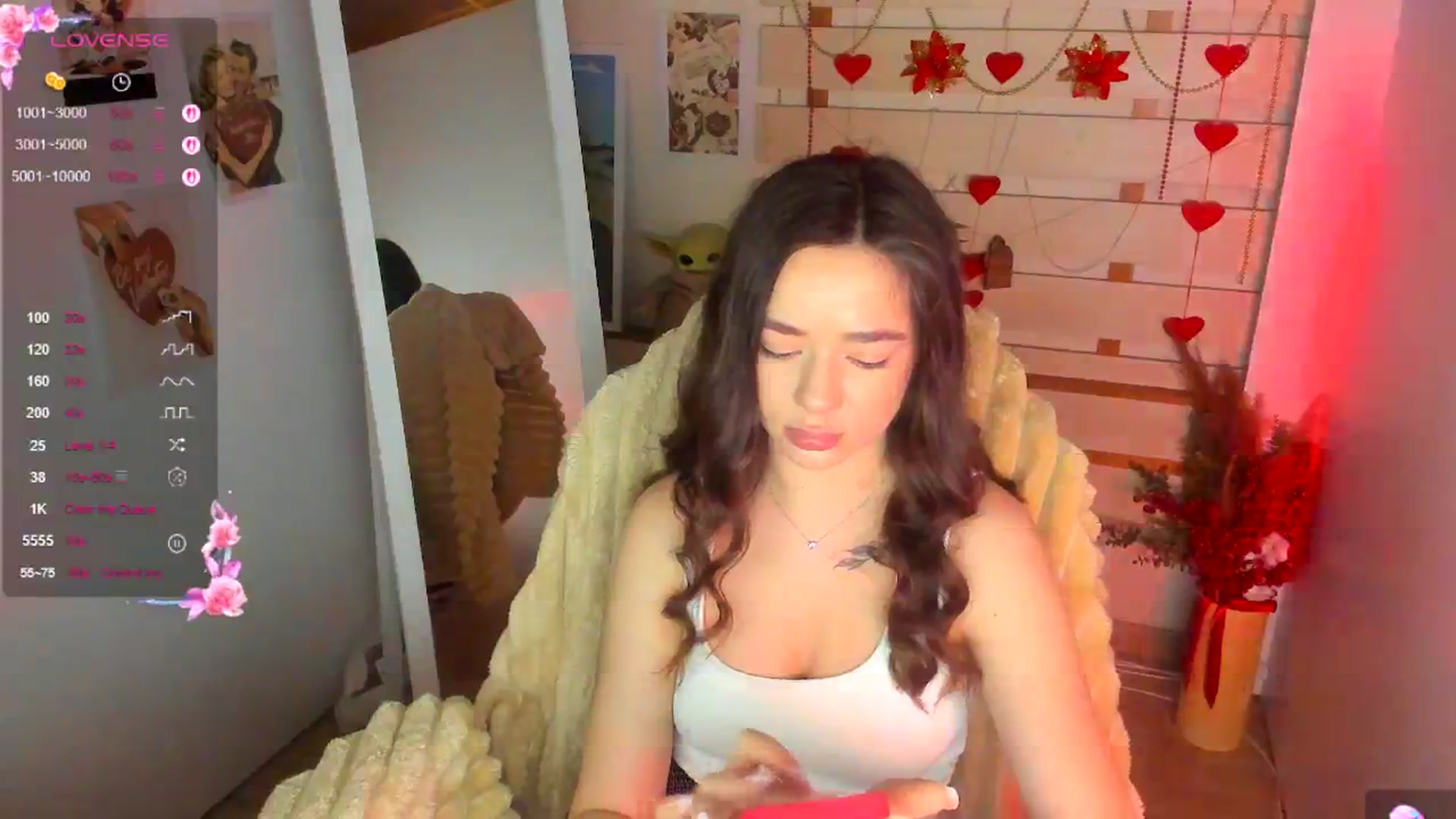 Gallery image thumbnail from KiraLove's myfreecams stream on, 04/13/2026, 10:06 image 13 of 20