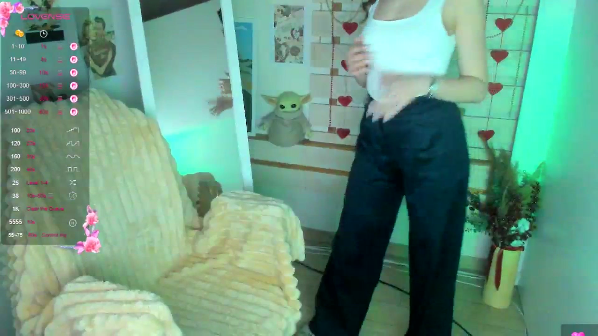 Gallery image thumbnail from KiraLove's myfreecams stream on, 04/13/2026, 10:06 image 7 of 20