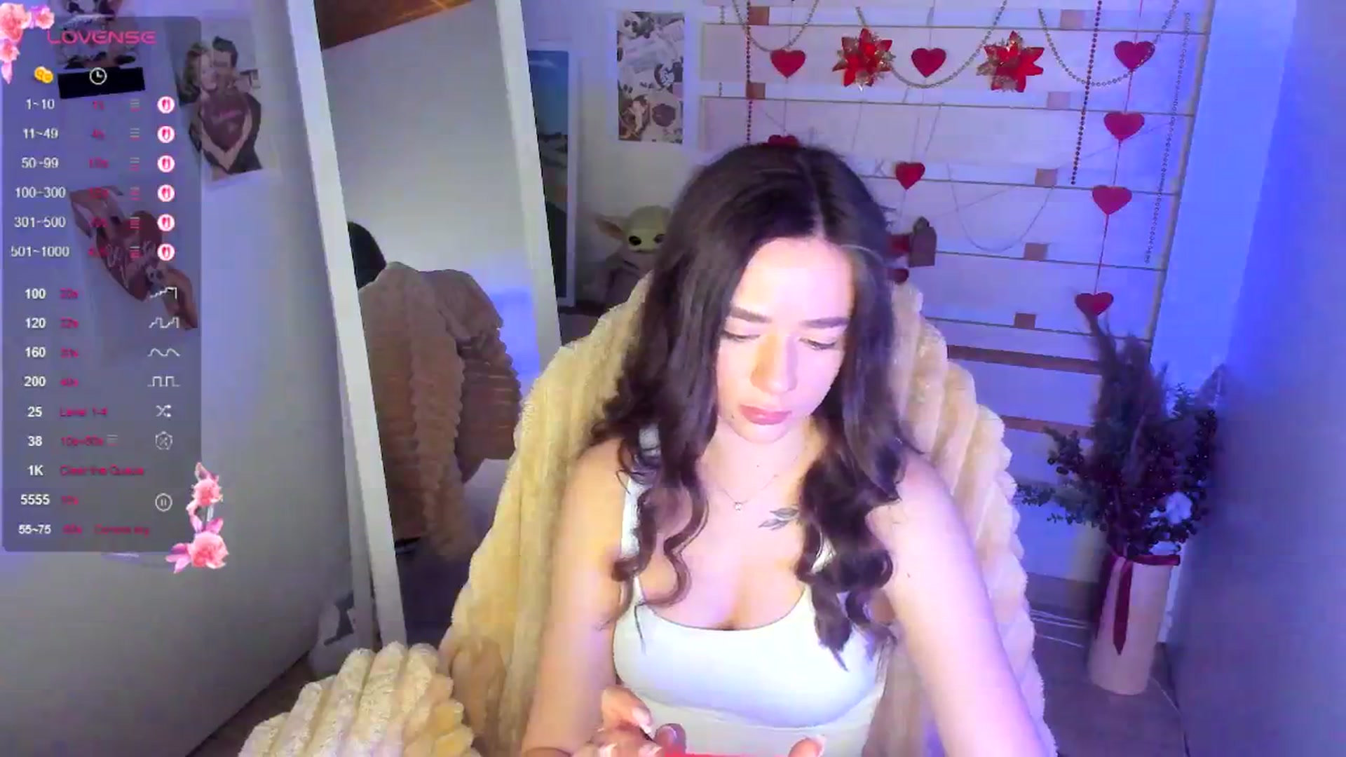 Gallery image thumbnail from KiraLove's myfreecams stream on, 04/13/2026, 10:06 image 12 of 20