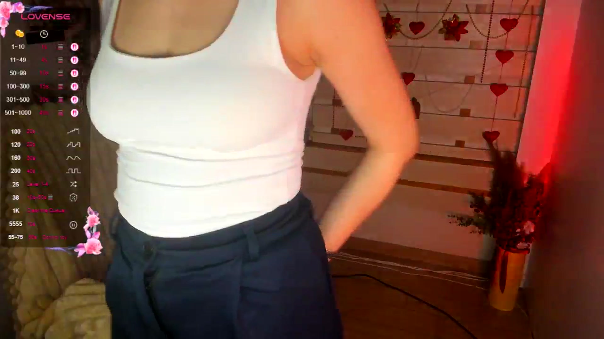 Gallery image thumbnail from KiraLove's myfreecams stream on, 04/13/2026, 10:06 image 6 of 20