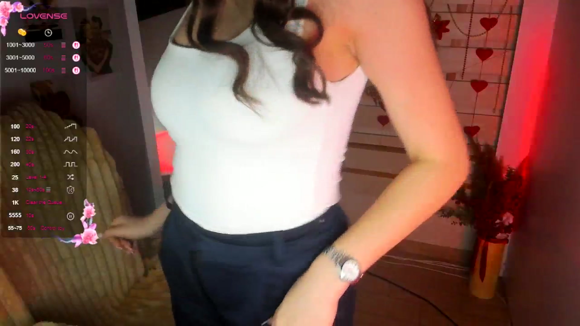 Gallery image thumbnail from KiraLove's myfreecams stream on, 04/13/2026, 10:27 image 18 of 20