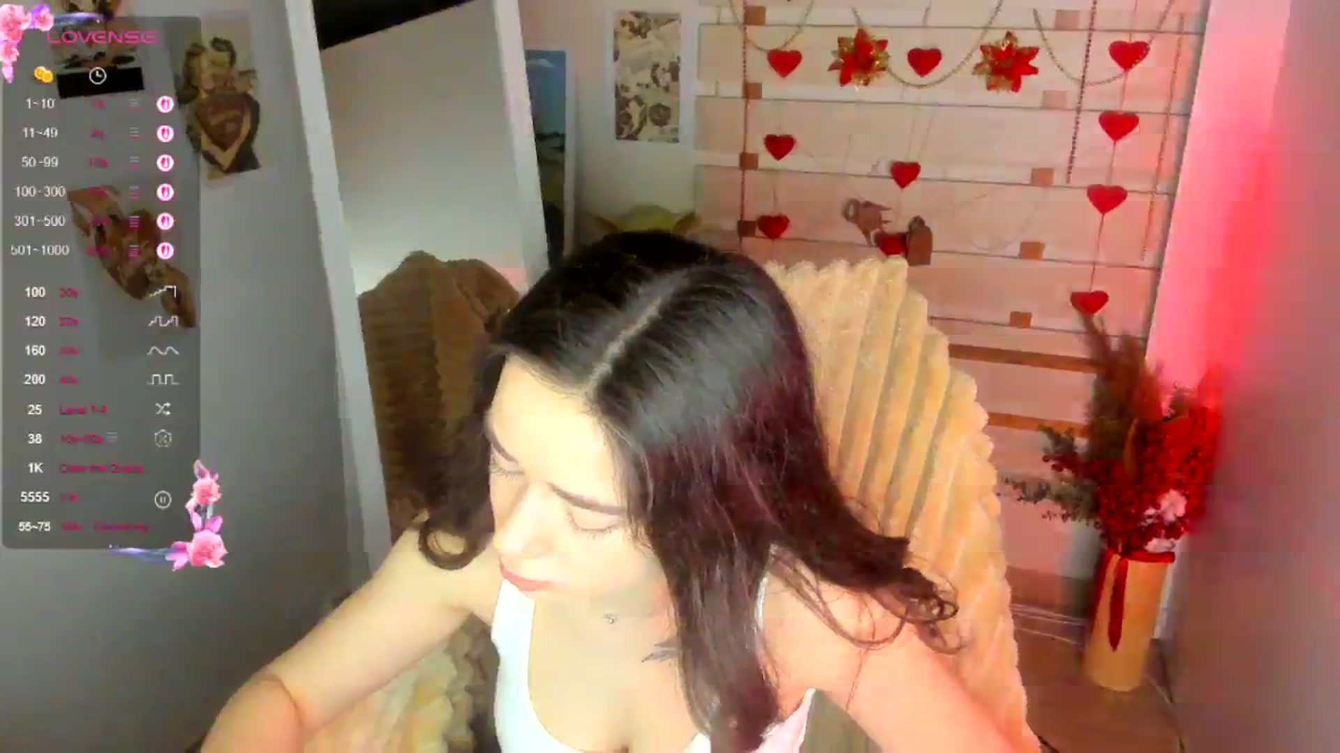 Gallery image thumbnail from KiraLove's myfreecams stream on, 04/13/2026, 10:27 image 3 of 20