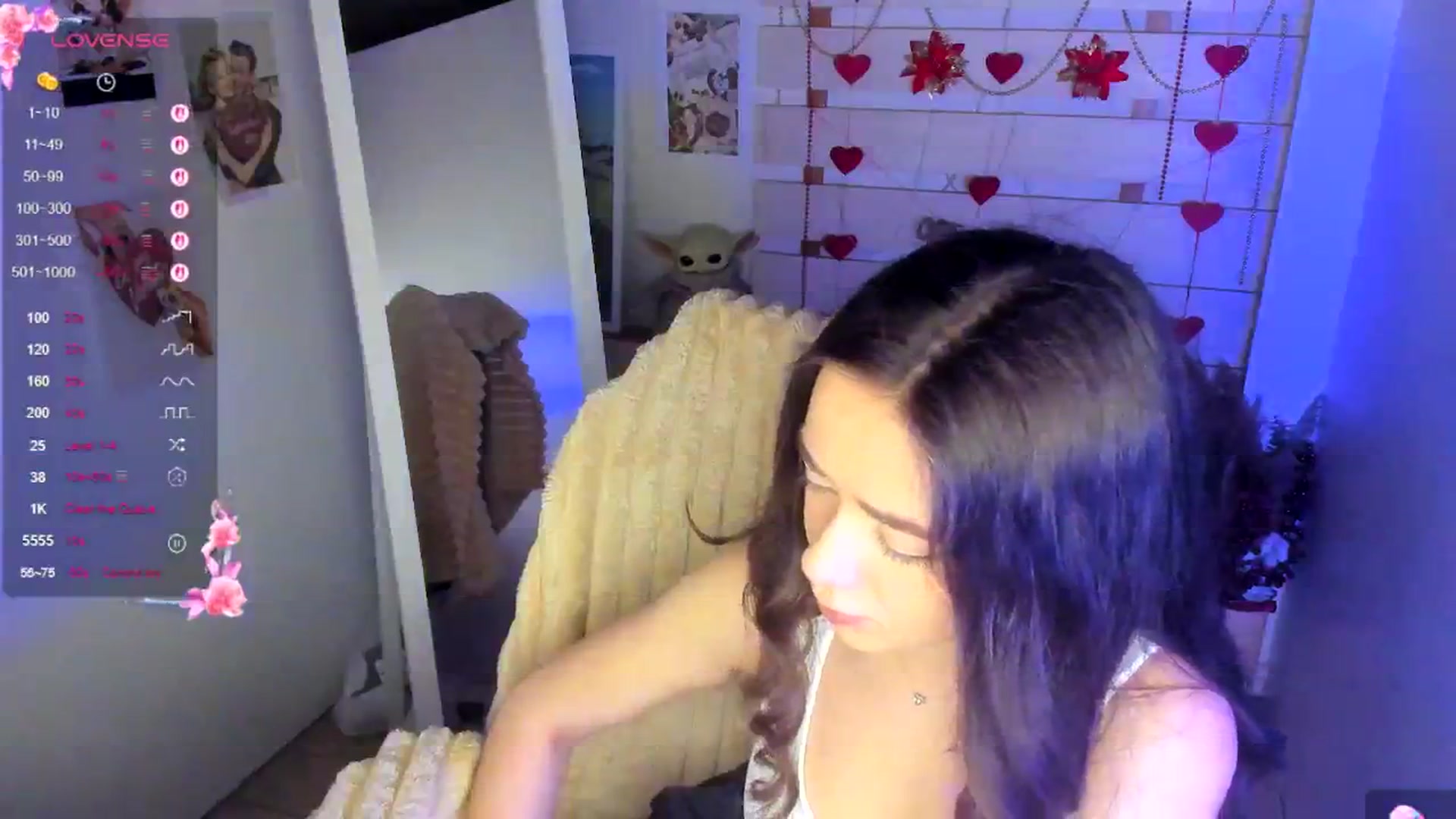 Gallery image thumbnail from KiraLove's myfreecams stream on, 04/13/2026, 10:27 image 6 of 20