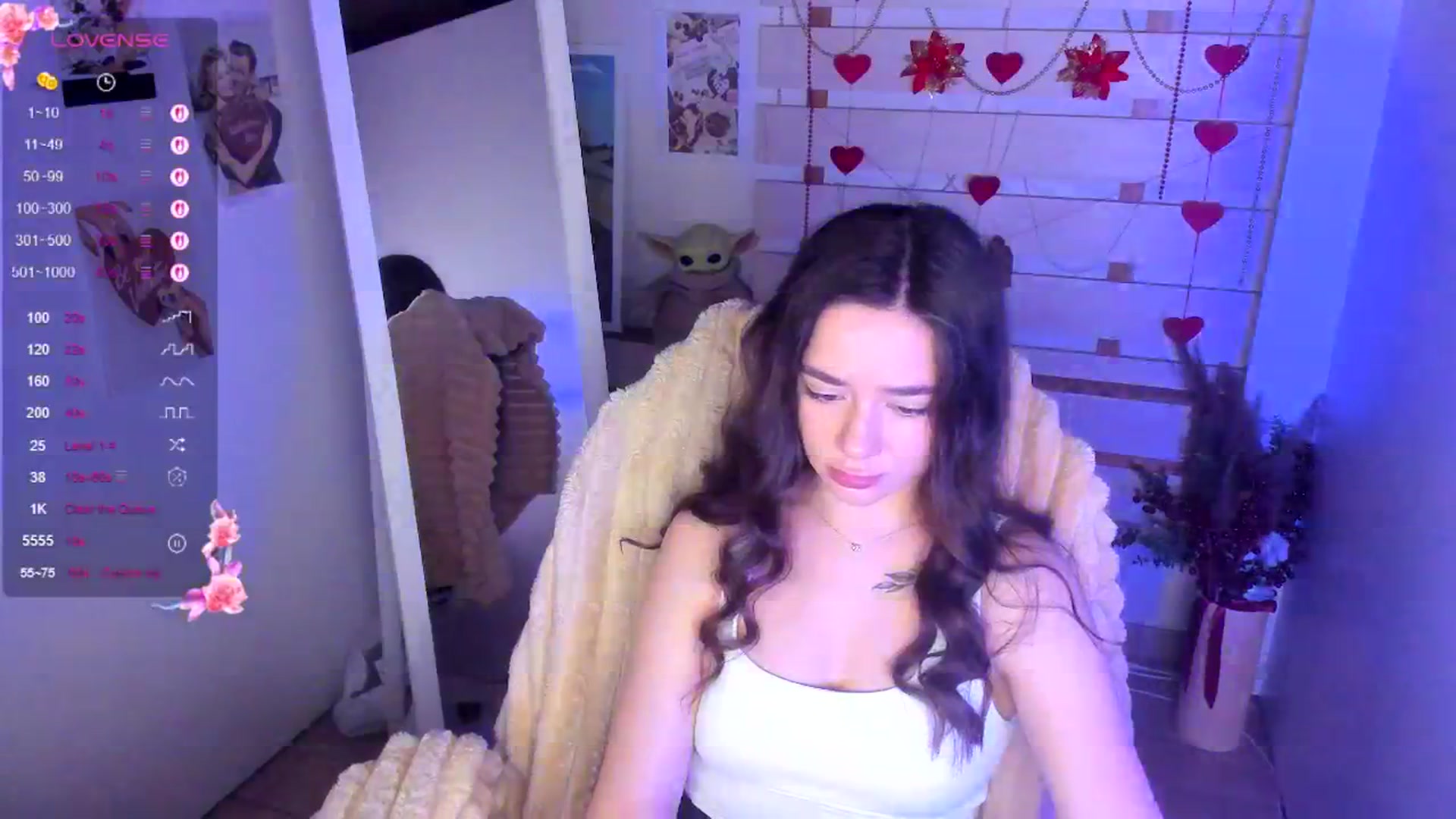 Gallery image thumbnail from KiraLove's myfreecams stream on, 04/13/2026, 10:27 image 16 of 20