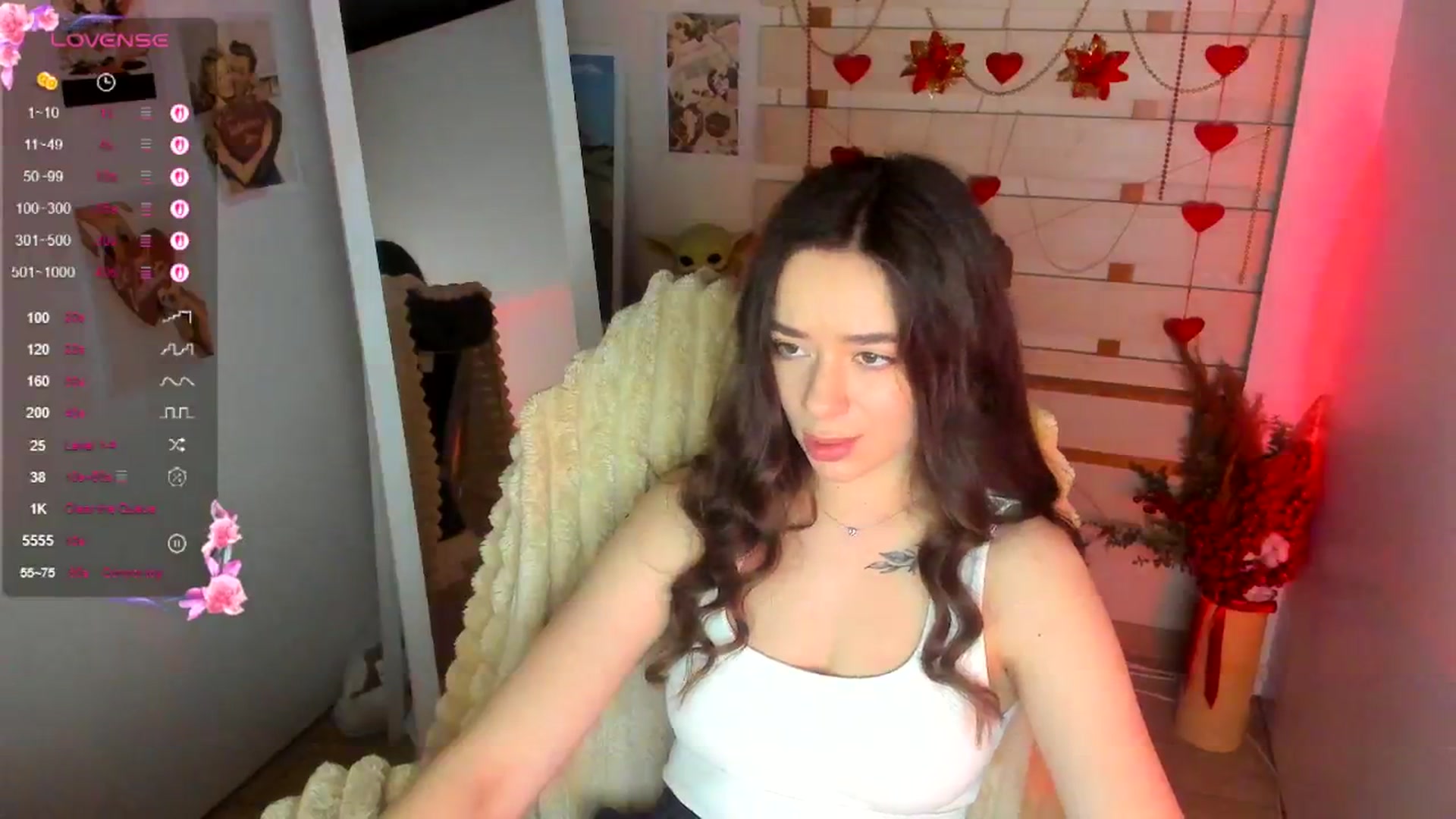 Gallery image thumbnail from KiraLove's myfreecams stream on, 04/13/2026, 11:18 image 12 of 20